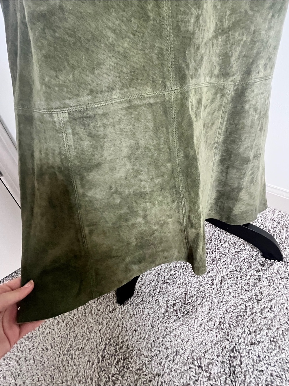 Karen Kane Olive Green Suede Leather Maxi Skirt – Size 8 - Picture 3 of 8